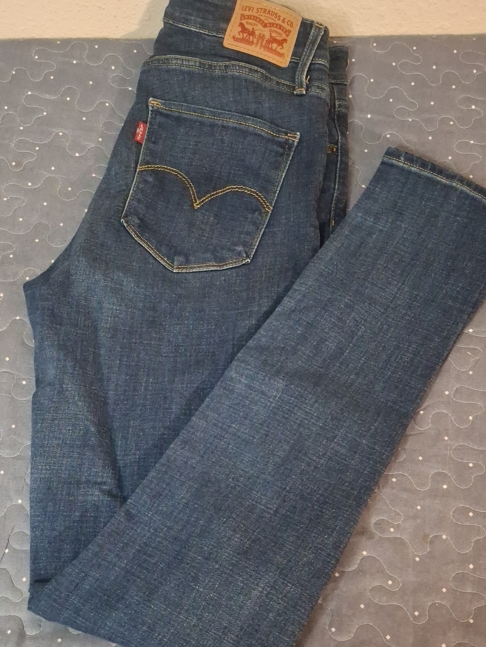Levi's 721 High Rise Skinny Jeans size 29